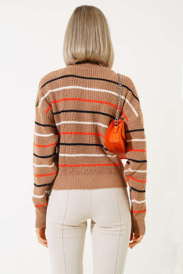 Renkli Çizgili Triko Crop Kazak Büsküvi - Kadın Giyim Modelleri