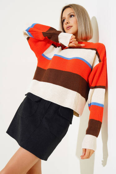 Renkli Kalın Çizgili Triko Crop Kazak Bej - Triko