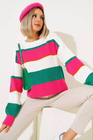 Renkli Kalın Çizgili Triko Crop Kazak Fuşya - Triko