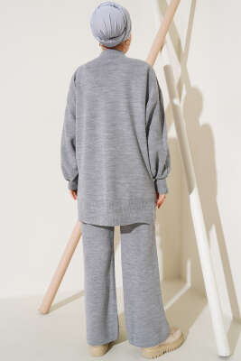 Renkli Kolyeli Basic Triko İkili Takım Gri - Triko İkili Takım