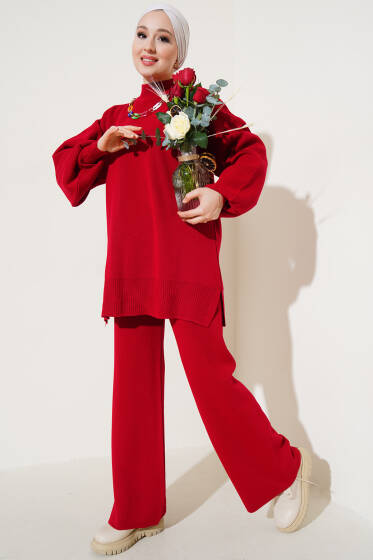 Renkli Kolyeli Basic Triko İkili Takım Kırmızı - İkili Takım