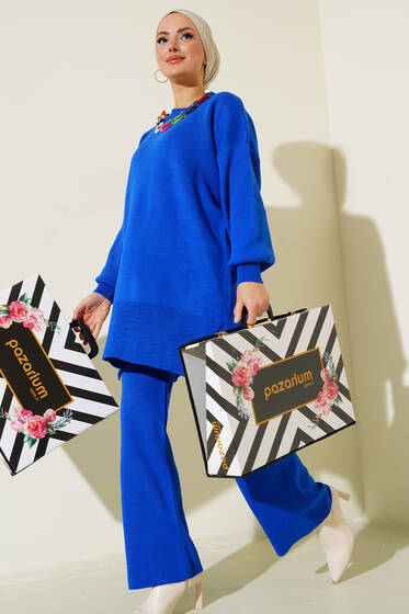 Renkli Kolyeli İkili Takım Saks - Triko