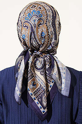 Retro Desen Elegance Eşarp Lacivert Bej - Başörtüsü