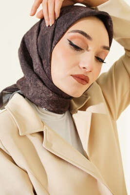 Retro Desenli Eşarp Acı Kahve - VERTU (NYD TEKSTİL)