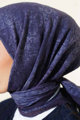 Retro Desenli Eşarp Lacivert - Başörtüsü