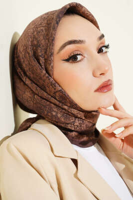 Retro Desenli Eşarp Toprak - Başörtüsü