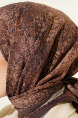 Retro Desenli Eşarp Toprak - Başörtüsü