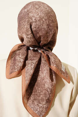 Retro Desenli Eşarp Vizon - Başörtüsü