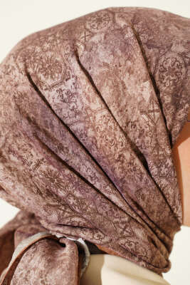 Retro Desenli Eşarp Vizon - Başörtüsü