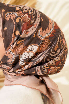 Retro Motifli Modal Eşarp Kum Bej - Başörtüsü