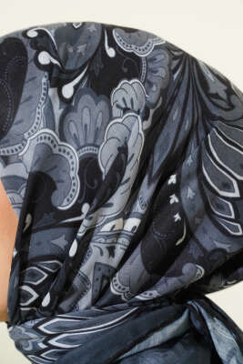 Retro Motifli Modal Eşarp Siyah - Başörtüsü