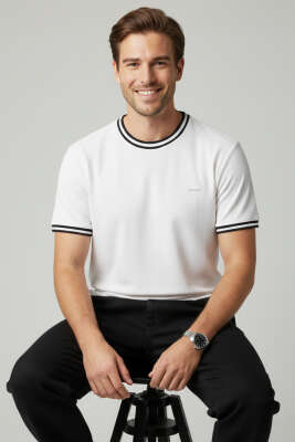 Ribana Detaylı Kısa Kol Erkek T-shirt Beyaz - FRESHMAN