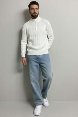 Saç Örgü Detaylı Fermuarlı Triko Kazak Ekru - Erkek Kazak