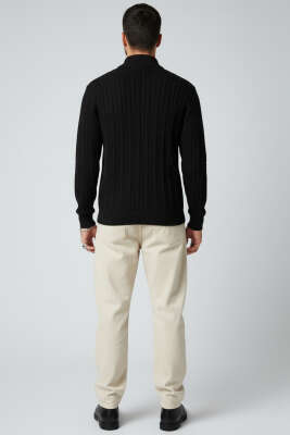 Saç Örgü Detaylı Fermuarlı Triko Kazak Siyah - Erkek Kazak