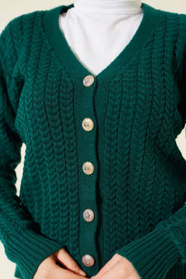 Saç Örgülü Düğmeli Triko Hırka Zümrüt - Hırka