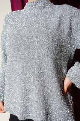 Sakallı Simli Triko Kazak Gümüş - Triko Kazak