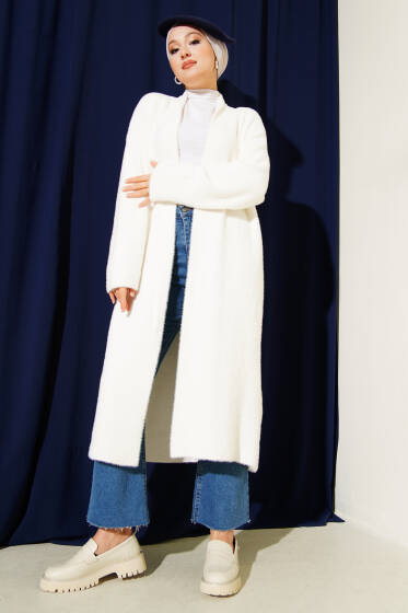 Sakallı Uzun Hırka Ekru - Hırka