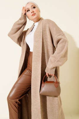 Şal Yaka Basic Uzun Triko Hırka Latte - Hırka