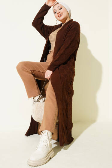 Şal Yaka Örgü Desenli Uzun Triko Hırka Kahve - Hırka