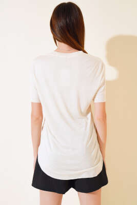 Salaş Basic T-shirt Bej - Kadın Giyim Modelleri