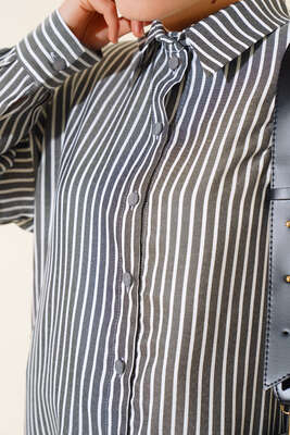 Salaş Dik Çizgili Gömlek Siyah - Yılın Fırsatı