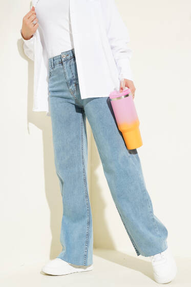 Salaş Kesik Paça Pantolon Açık Mavi Kar - Pantolon