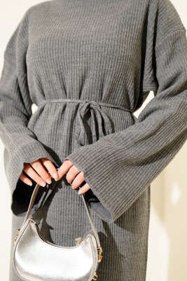 Salaş Kuşaklı Triko Elbise Gri - Elbise