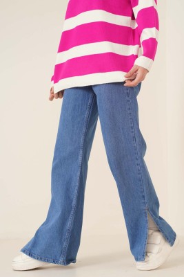 Salaş Yırtmaçlı Orta Kot Pantolon - 300-500 TL Ürünler