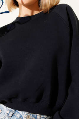 Şardonlu Basic Kısa Sweatshirt Lacivert - Kadın Giyim Modelleri