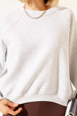 Şardonlu Basic Kısa Sweatshirt Melanj Gri - Kadın Giyim Modelleri