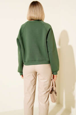 Şardonlu Basic Kısa Sweatshirt Yeşil - Kadın Giyim Modelleri