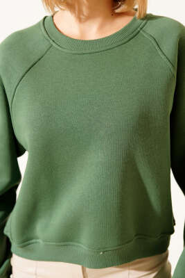 Şardonlu Basic Kısa Sweatshirt Yeşil - Kadın Giyim Modelleri