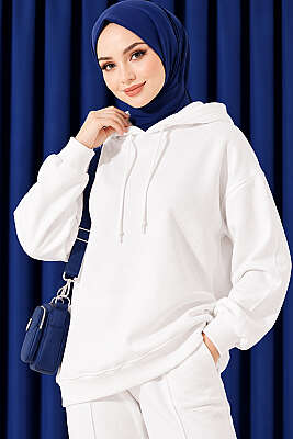 	 Şardonlu Kapüşonlu Model İkili Takım Beyaz - 500-700 TL Ürünler