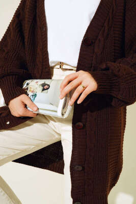 Sarmal Desen Detaylı Triko Hırka Kahve - Hırka