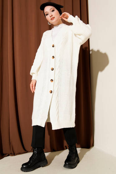 Sarmal Detaylı Düğmeli Uzun Triko Hırka Ekru - Hırka