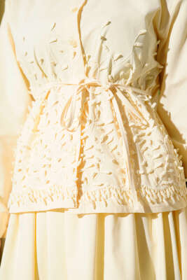 Sarmaşık Kabartmalı Etekli İkili Takım Sarı - İkili Takım