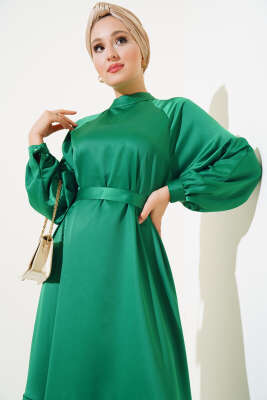 Saten Bel Kuşaklı Elbise Yeşil - Tesettür Elbise