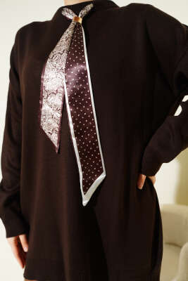 Saten Yaka Fularlı Triko Tunik Kahve - Tunik