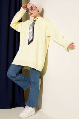 Saten Yaka Fularlı Triko Tunik Sarı - Tunik