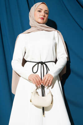 Scuba Pens Detaylı Kemerli Elbise Ekru - Elbise