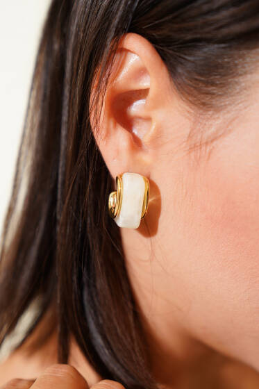 Sedef Taşlı Küpe Ekru - Küpe