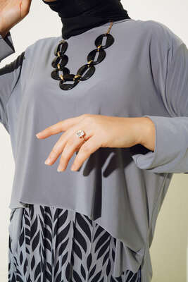 Yaprak Desenli Pliseli Etekli Takım Gri - İKİLİ TAKIM