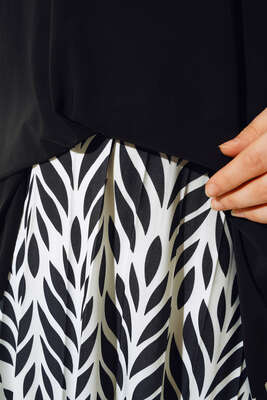 Yaprak Desenli Pliseli Etekli Takım Siyah - İKİLİ TAKIM