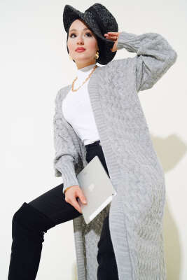 Sepet Örgü Uzun Triko Hırka Gri - Triko Hırka