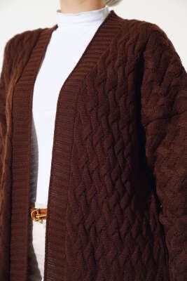 Sepet Örgü Uzun Triko Hırka Kahve - Triko Hırka