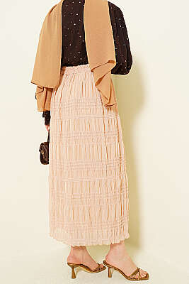 Şerit Büzgülü Pullu Şifon Etek Bej - Etek