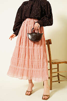 Şerit Büzgülü Pullu Şifon Etek Pudra - BERAT TEKSTİL