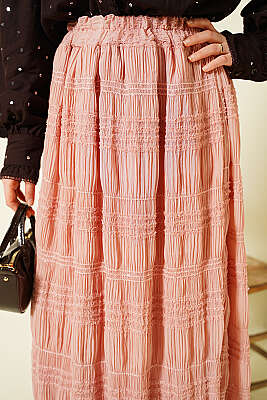 Şerit Büzgülü Pullu Şifon Etek Pudra - Etek