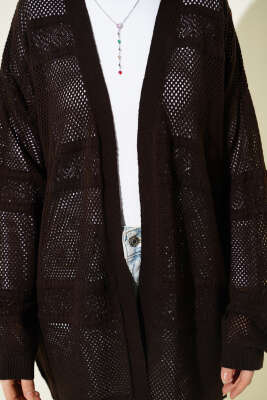 Şerit Desen Ajurlu Triko Hırka Kahve - Hırka