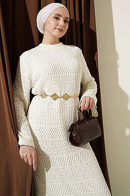 Şerit Desenli Delikli Triko Elbise Ekru - Elbise